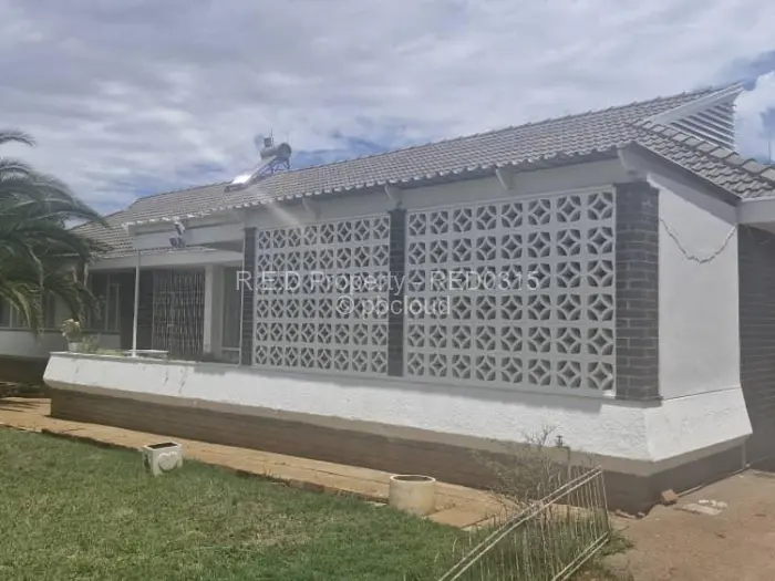 Other Commercial to Rent in Kumalo, Bulawayo