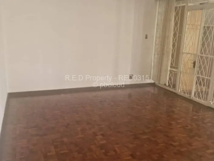 Other Commercial to Rent in Kumalo, Bulawayo