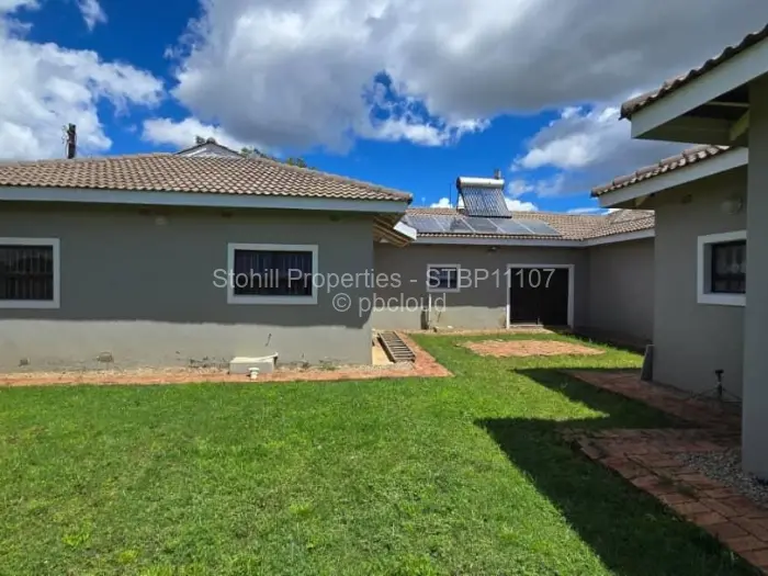 7 Bedroom House for Sale in Norton, Norton