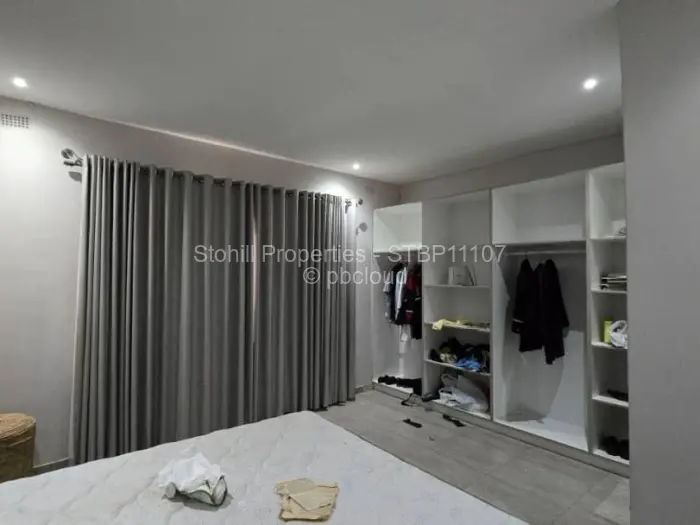 7 Bedroom House for Sale in Norton, Norton