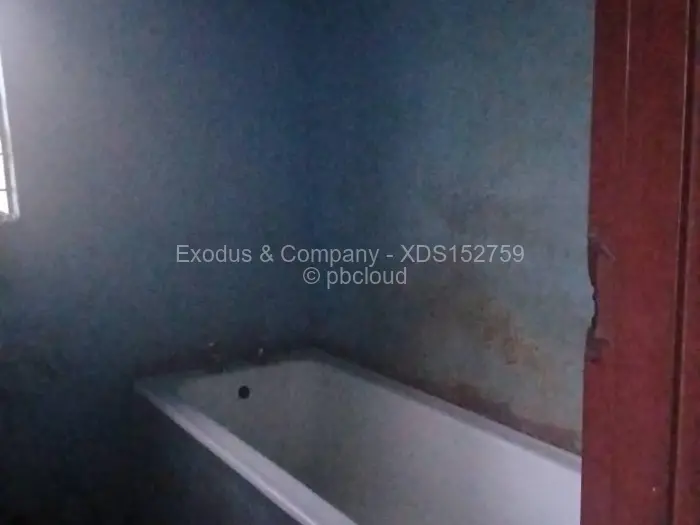 4 Bedroom House for Sale in Glen View, Harare