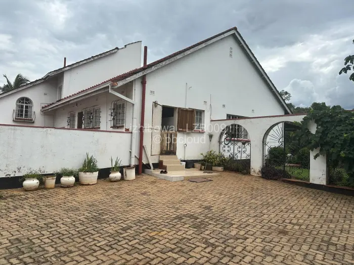 5 Bedroom House for Sale in Gunhill, Harare