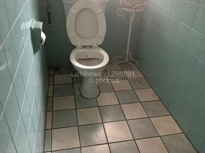 5 Bedroom House for Sale in Gunhill, Harare