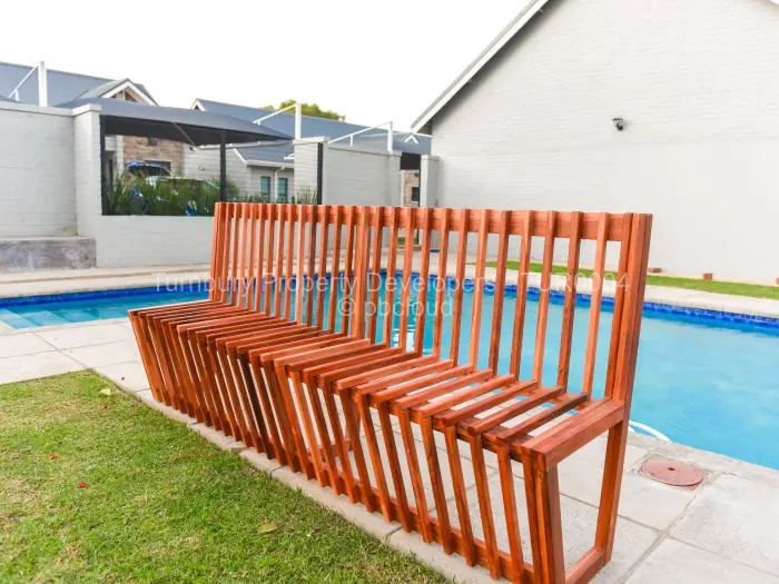 Townhouse/Cluster to Rent in Meyrick Park, Harare