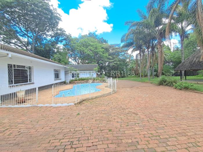 4 Bedroom House to Rent in Borrowdale, Harare