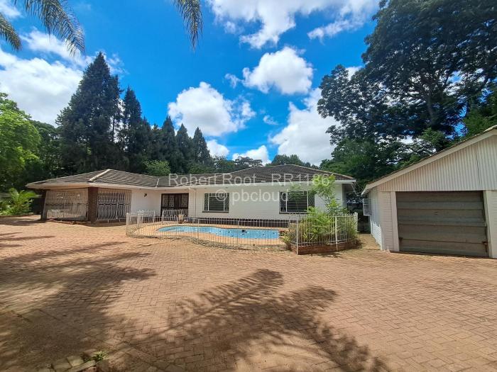 4 Bedroom House to Rent in Borrowdale, Harare