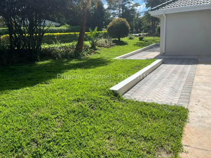 4 Bedroom House to Rent in Borrowdale Brooke, Harare
