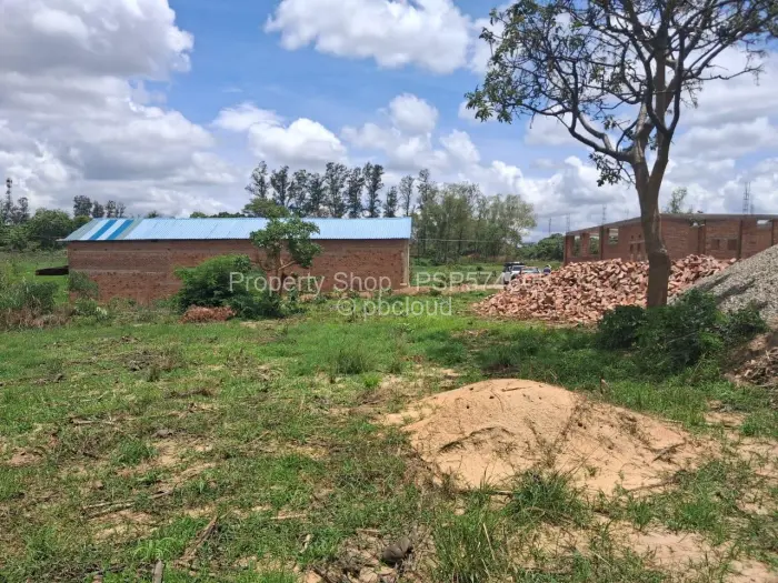 Commercial Stand for Sale in Karoi, Karoi