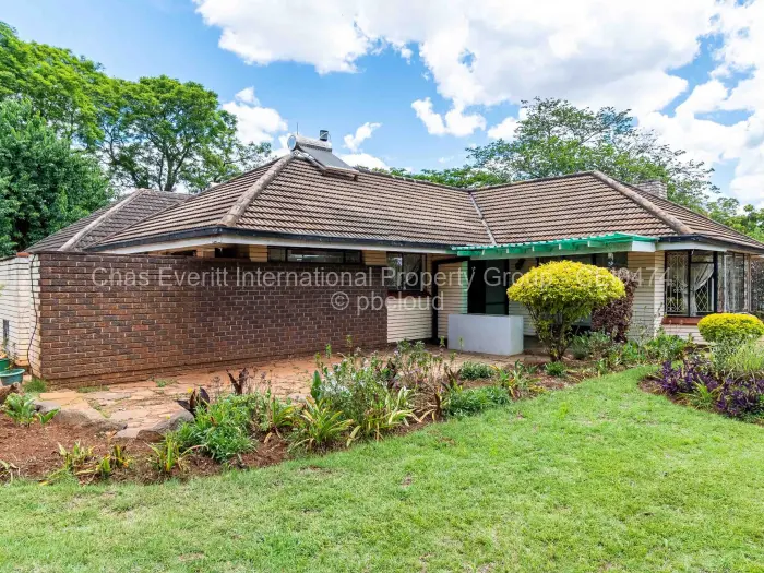 5 Bedroom House to Rent in Mount Pleasant