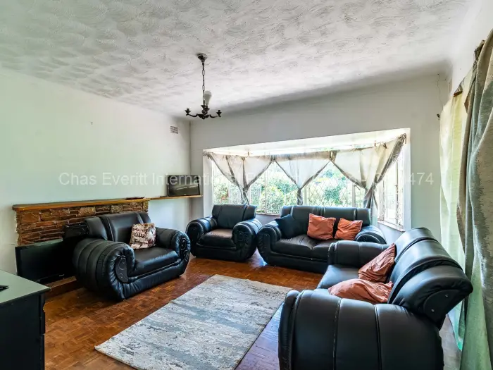 5 Bedroom House to Rent in Mount Pleasant