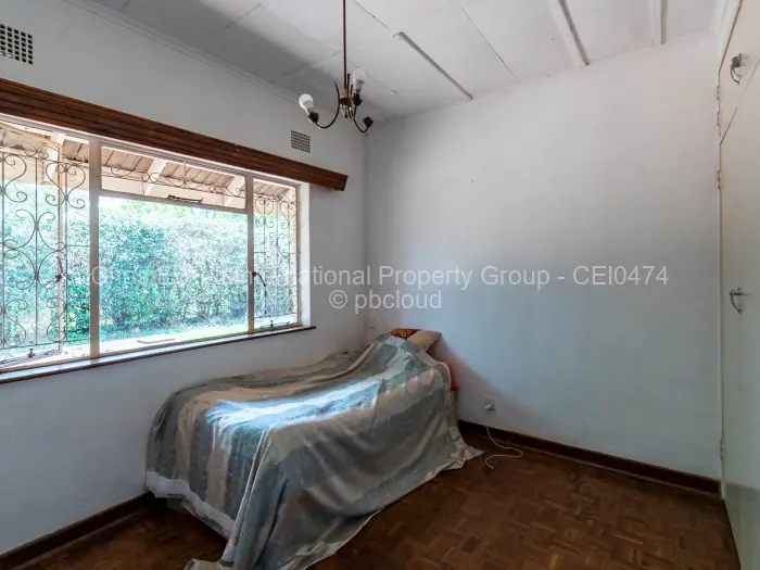 5 Bedroom House to Rent in Mount Pleasant