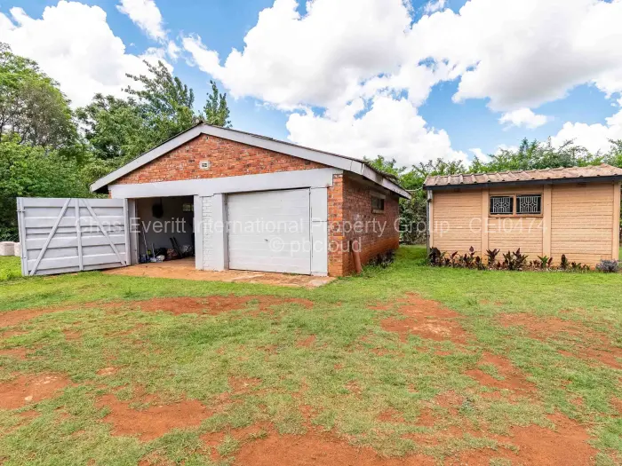 5 Bedroom House to Rent in Mount Pleasant