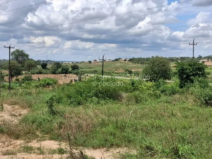 Commercial Stand for Sale in Karoi, Karoi