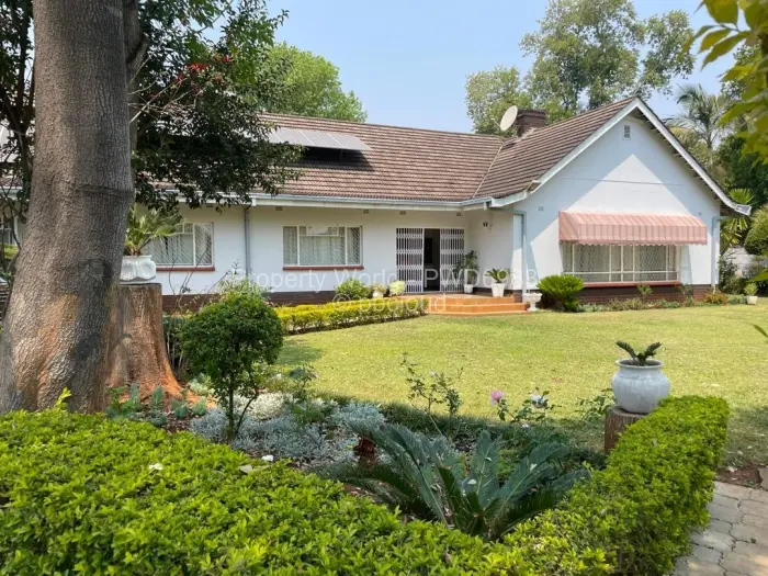 3 Bedroom House to Rent in Alexandra Park, Harare