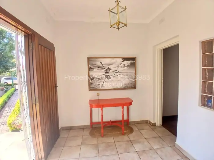 3 Bedroom House to Rent in Alexandra Park