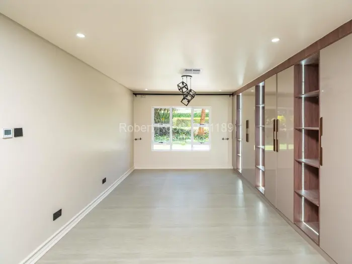 4 Bedroom House to Rent in Borrowdale Brooke, Harare