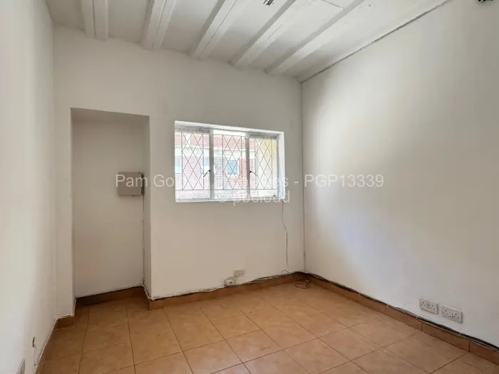 Warehouse/Industrial to Rent in Msasa, Harare