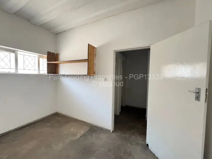 Warehouse/Industrial to Rent in Msasa, Harare