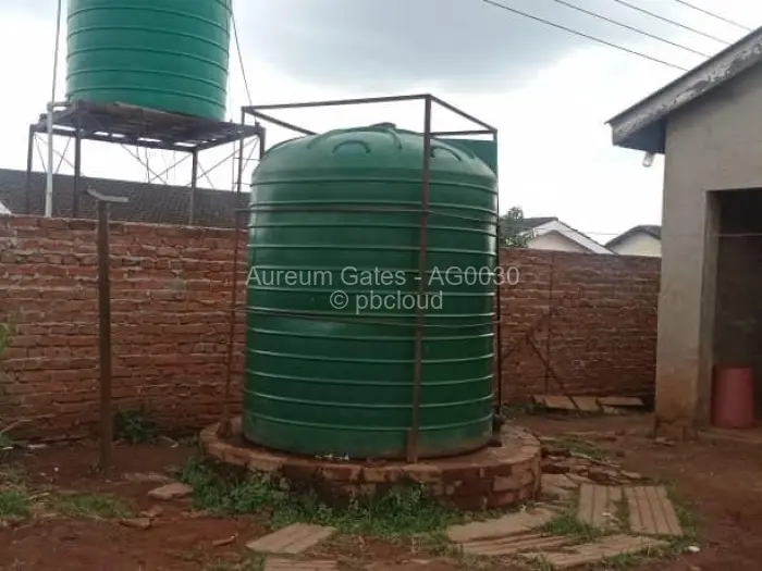 4 Bedroom House for Sale in Hatcliffe, Harare