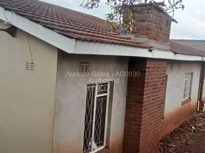 4 Bedroom House for Sale in Hatcliffe, Harare