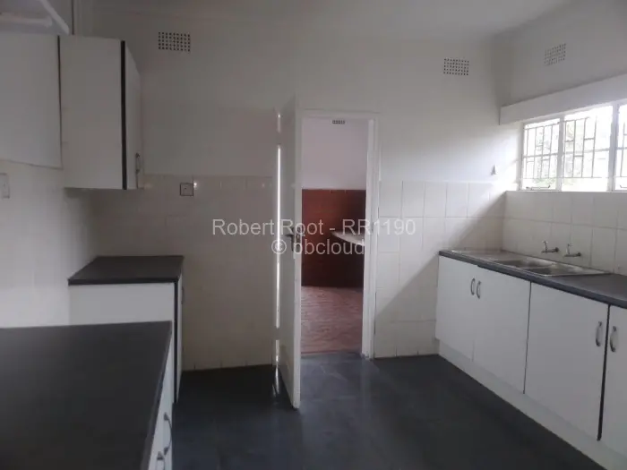 3 Bedroom House to Rent in Mabelreign, Harare