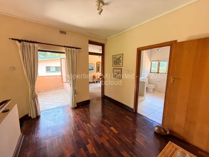 4 Bedroom House to Rent in Alexandra Park