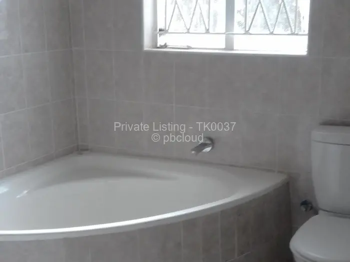 2 Bedroom Cottage/Garden Flat to Rent in The Grange, Harare