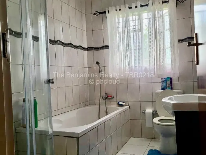 4 Bedroom House to Rent in Pomona, Harare