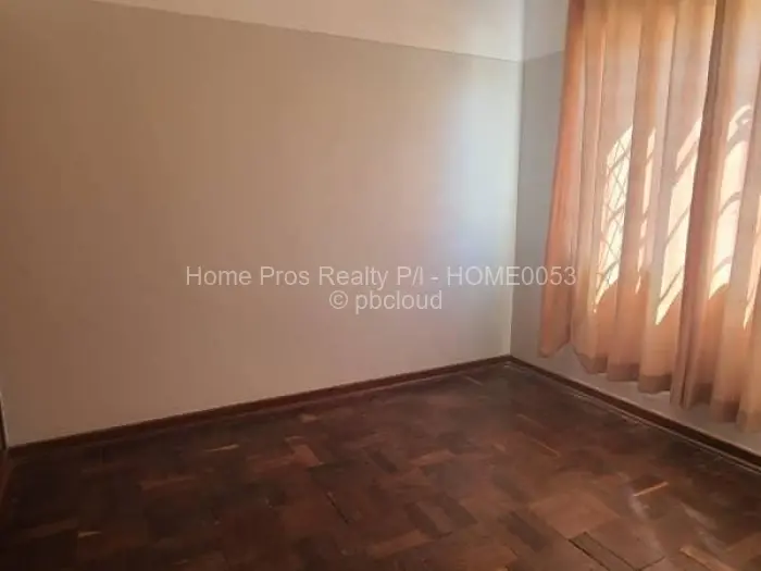 Flat/Apartment to Rent in Mabelreign, Harare