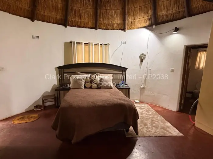 1 Bedroom Cottage/Garden Flat to Rent in Monavale