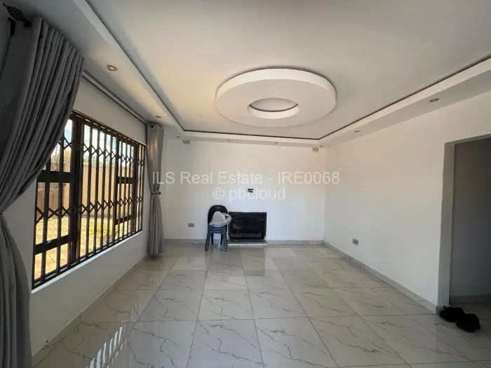 4 Bedroom House to Rent in Bluff Hill, Harare