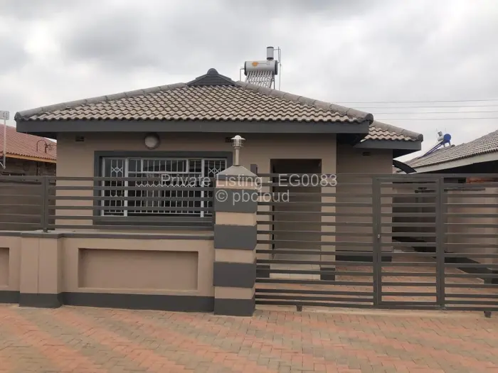 3 Bedroom House to Rent in Aspindale Park, Harare
