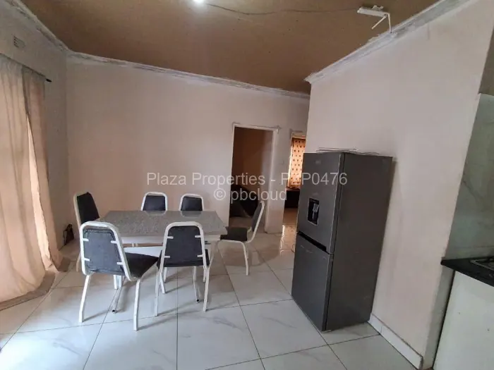 12 Bedroom House for Sale in Adelaide Pk Gweru, Gweru