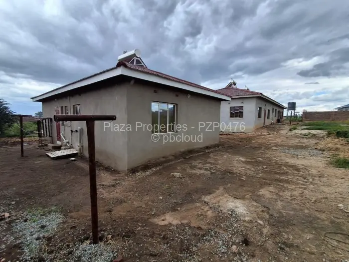 12 Bedroom House for Sale in Adelaide Pk Gweru, Gweru