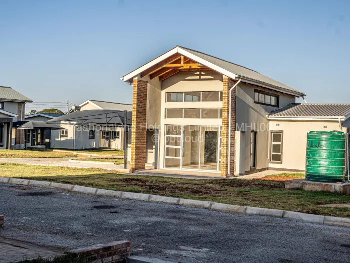 Townhouse/Cluster to Rent in Westgate, Harare