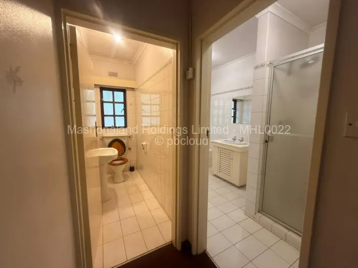 4 Bedroom House to Rent in Borrowdale, Harare