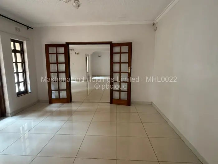 4 Bedroom House to Rent in Borrowdale, Harare