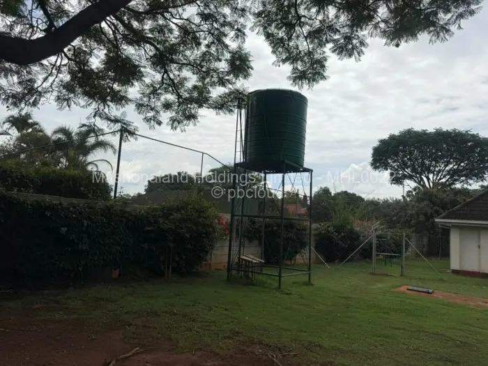 4 Bedroom House to Rent in Borrowdale, Harare