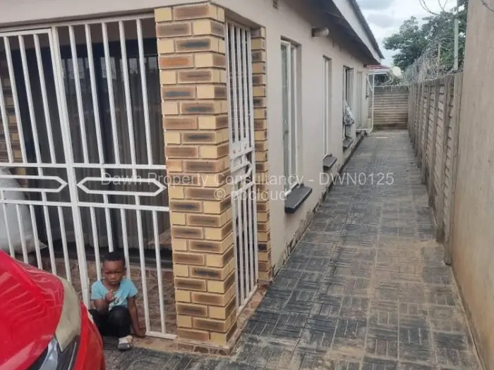 3 Bedroom House for Sale in Southlea Park, Harare