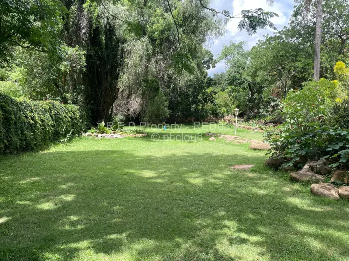 4 Bedroom House for Sale in Burnside, Bulawayo