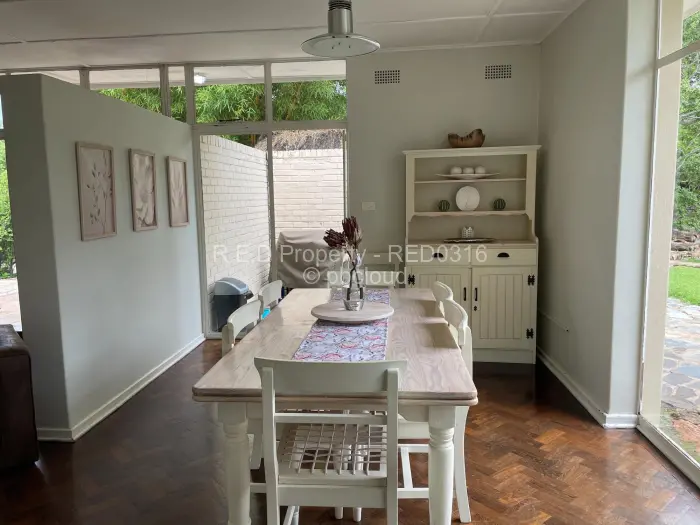 4 Bedroom House for Sale in Burnside, Bulawayo