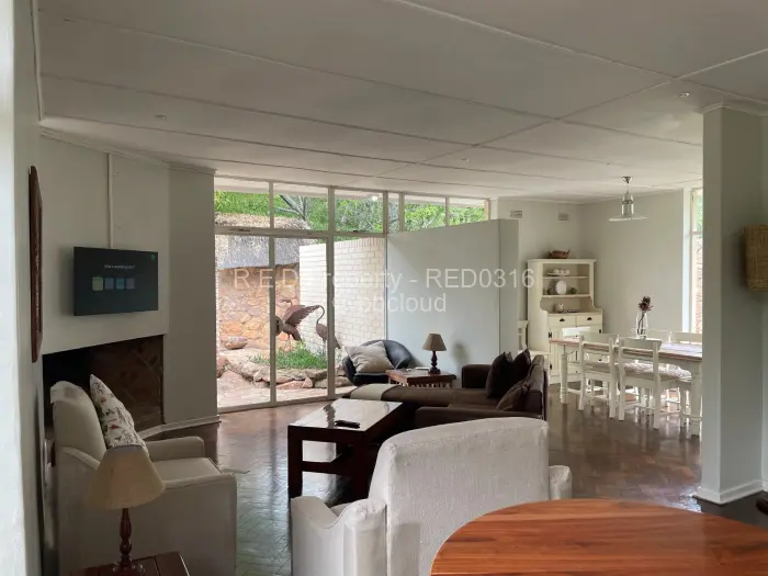 4 Bedroom House for Sale in Burnside, Bulawayo