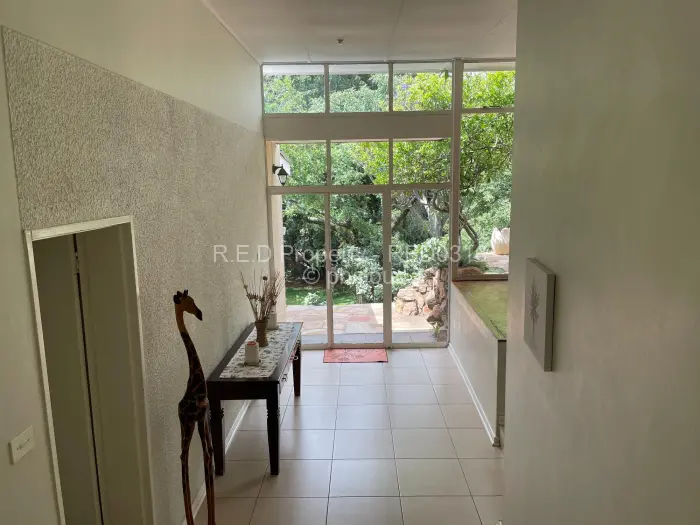 4 Bedroom House for Sale in Burnside, Bulawayo