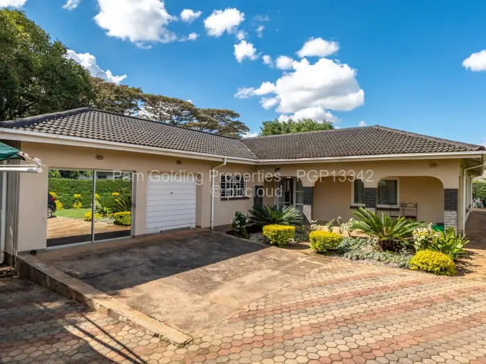 4 Bedroom House for Sale in Borrowdale West, Harare
