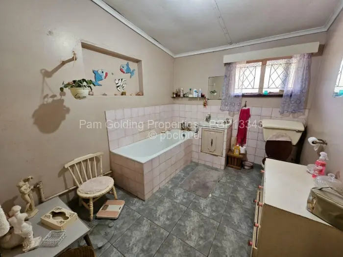 2 Bedroom House for Sale in Gwanda, Gwanda