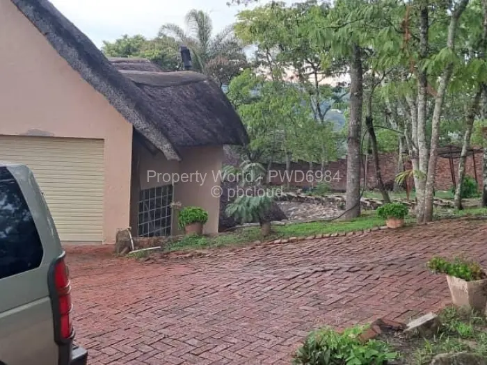 4 Bedroom House to Rent in Glen Lorne, Harare