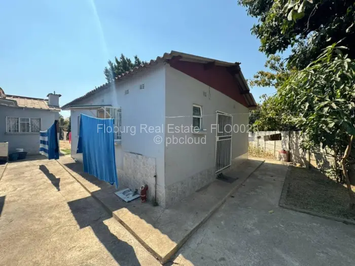 6 Bedroom House for Sale in Sunningdale, Harare