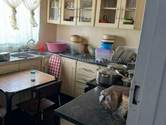 6 Bedroom House for Sale in Sunningdale, Harare