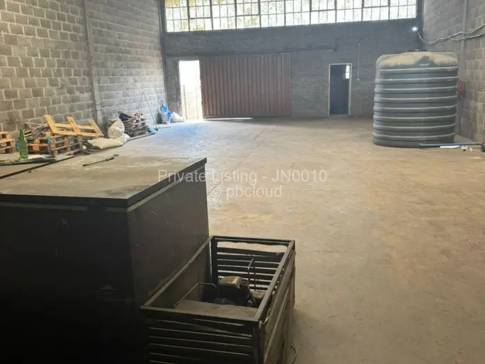 Warehouse/Industrial to Rent in Graniteside, Harare