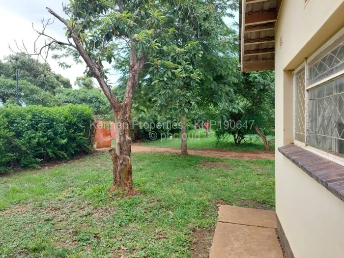 5 Bedroom House for Sale in Kadoma, Kadoma